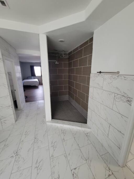 فيلا 5 Bed- Strip 8Mil, Dwntown 4.5Mi لاس فيغاس المظهر الخارجي الصورة