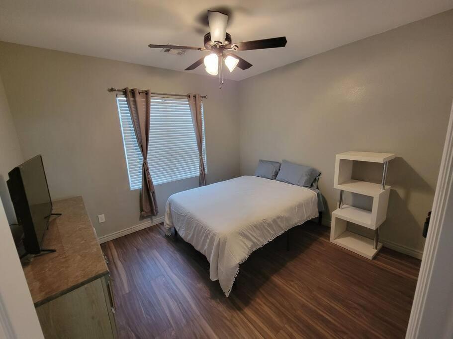 فيلا 5 Bed- Strip 8Mil, Dwntown 4.5Mi لاس فيغاس المظهر الخارجي الصورة