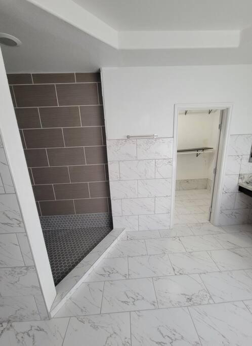 فيلا 5 Bed- Strip 8Mil, Dwntown 4.5Mi لاس فيغاس المظهر الخارجي الصورة